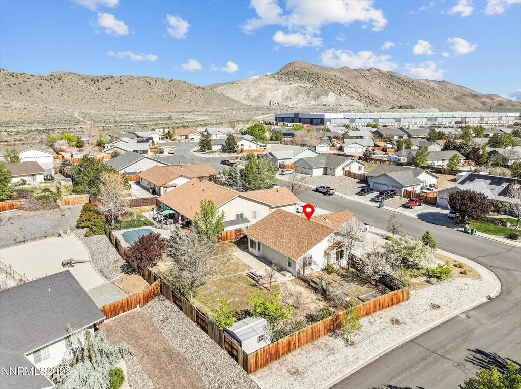 1665 Talking Sparrow Spanish Springs NV 89441