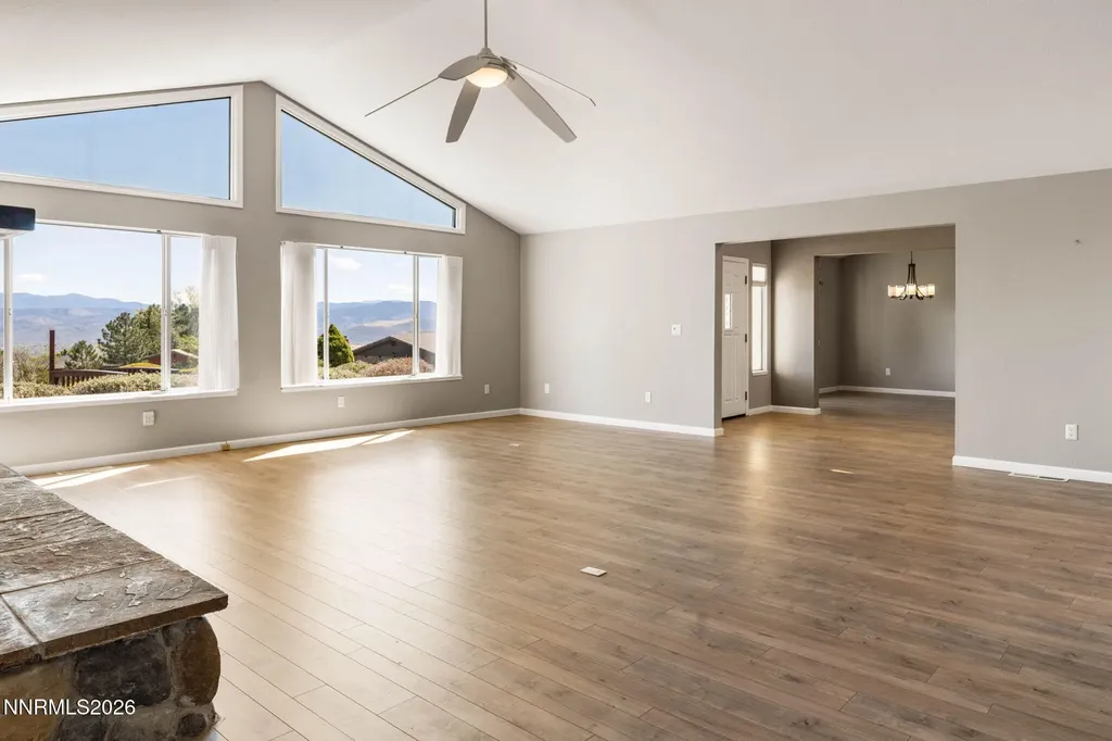 16 Woodstock Carson City NV 89703