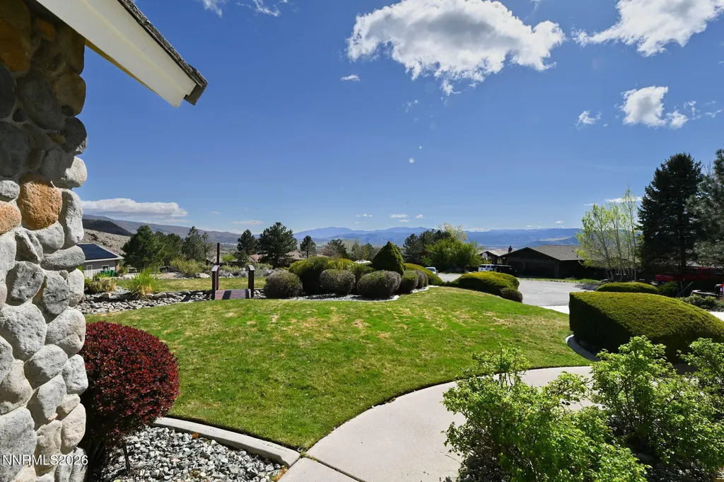 16 Woodstock Carson City NV 89703