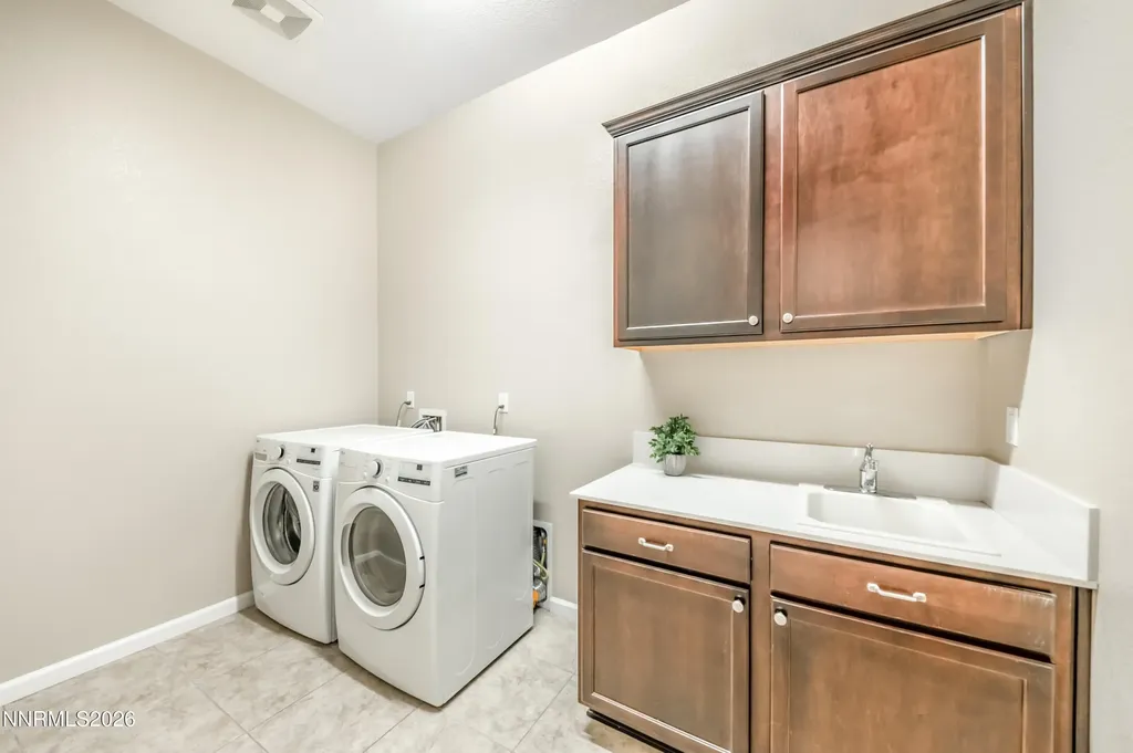 2305 Arpagos Reno NV 89521