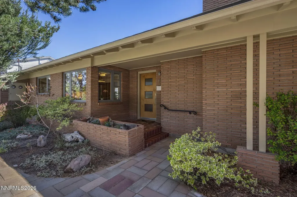 1180 Sharon Reno NV 89509