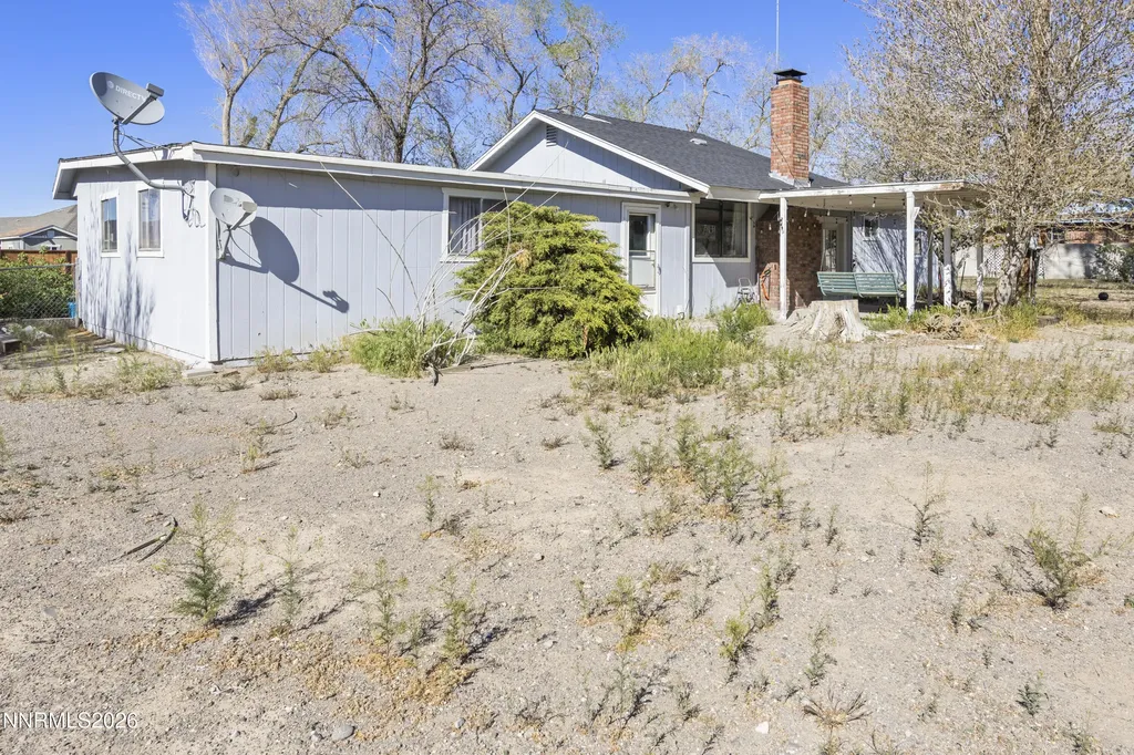 940 Curtis Fernley NV 89408