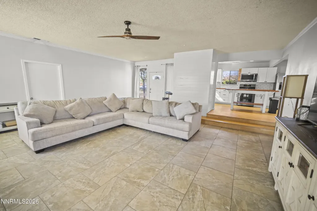 940 Curtis Fernley NV 89408