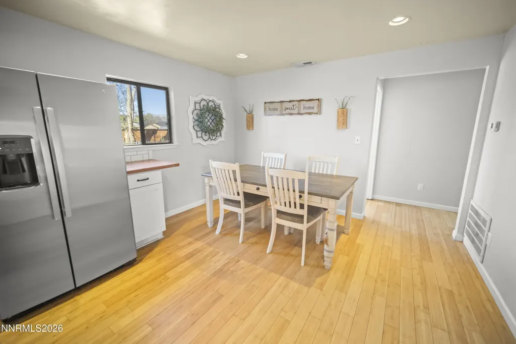 940 Curtis Fernley NV 89408