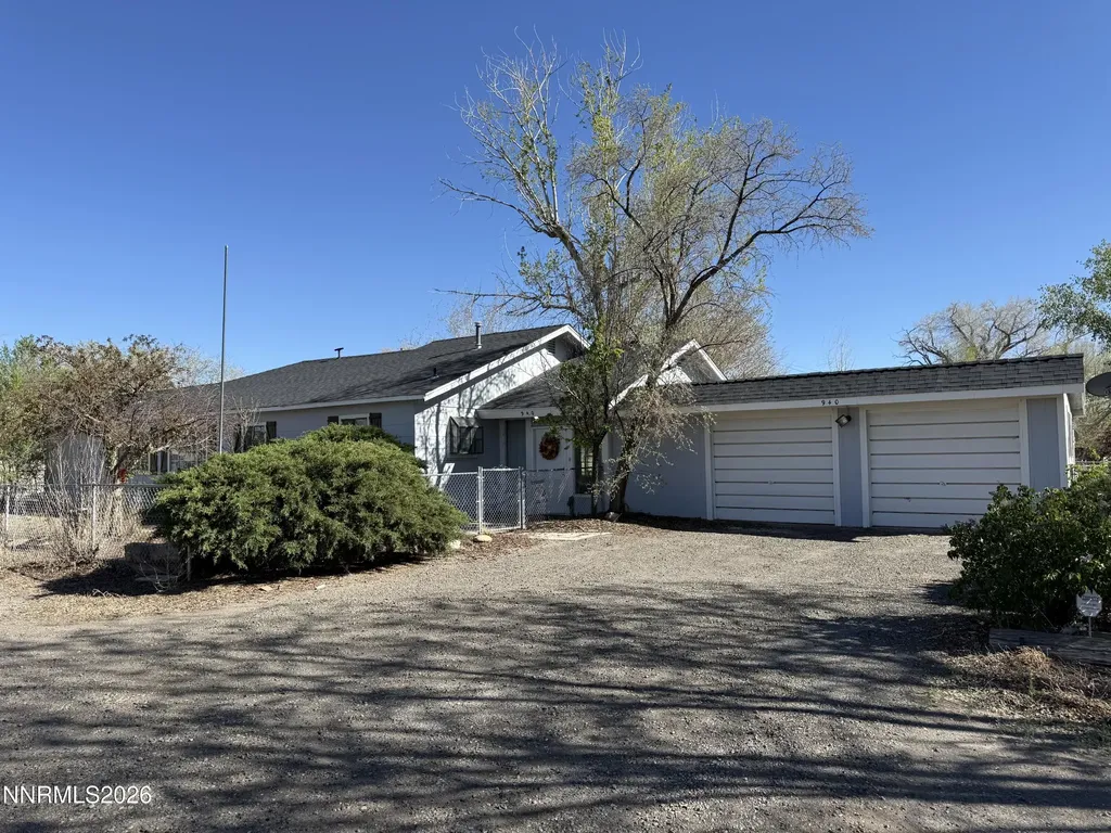 940 Curtis Fernley NV 89408