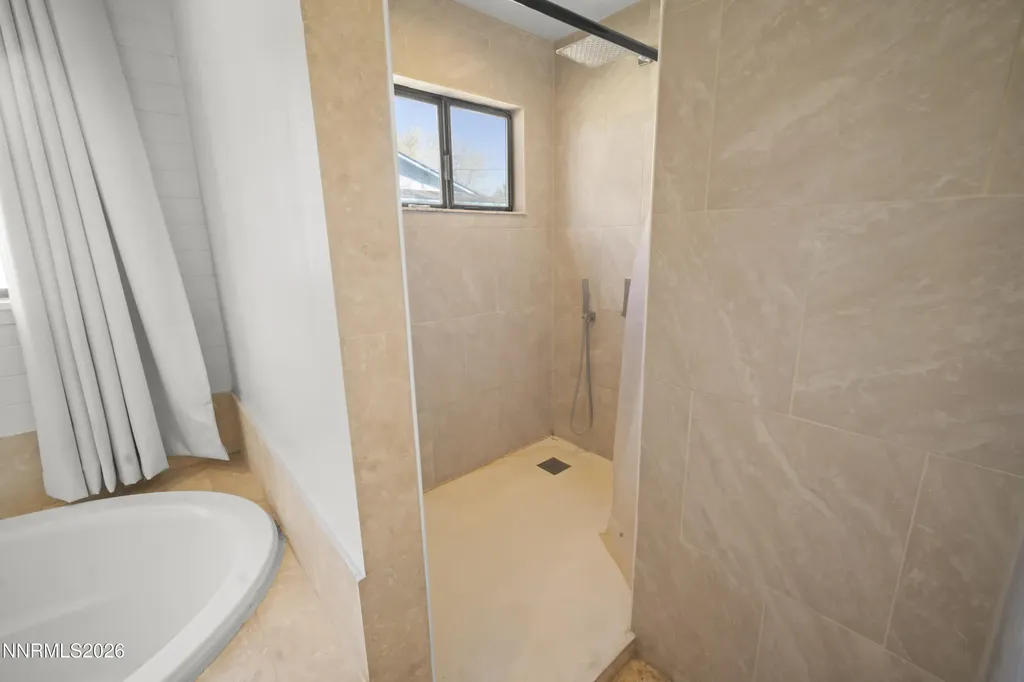 940 Curtis Fernley NV 89408