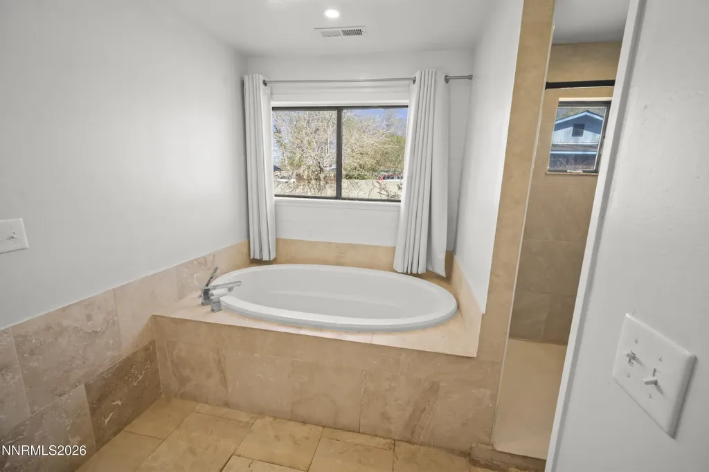 940 Curtis Fernley NV 89408