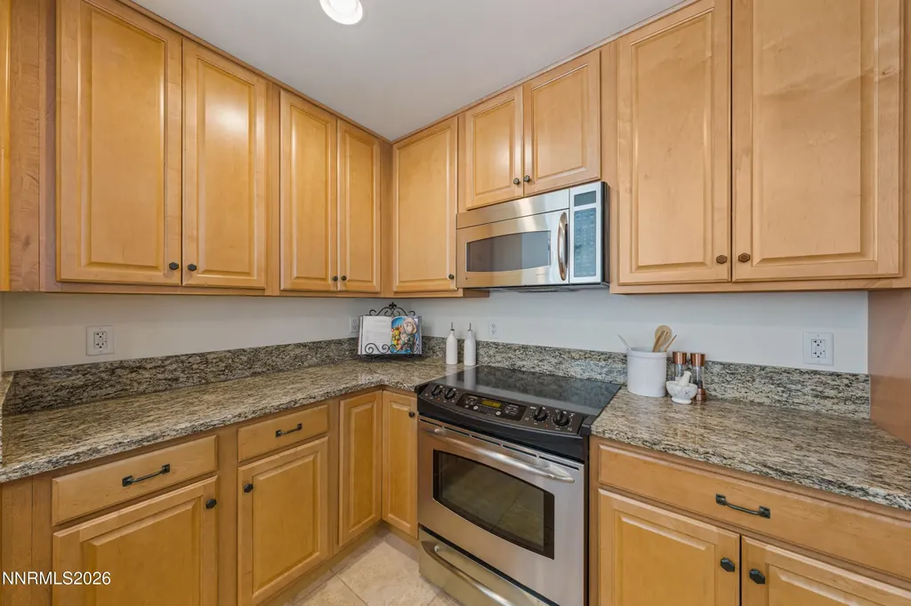 50 Sierra Reno NV 89501