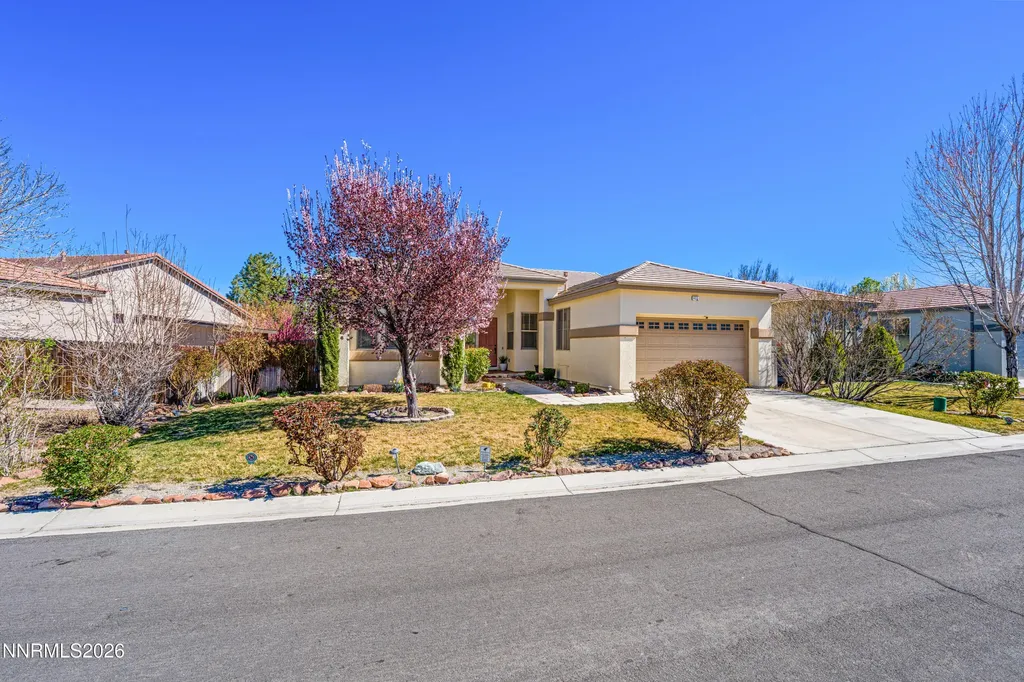 435 La Costa Dayton NV 89403
