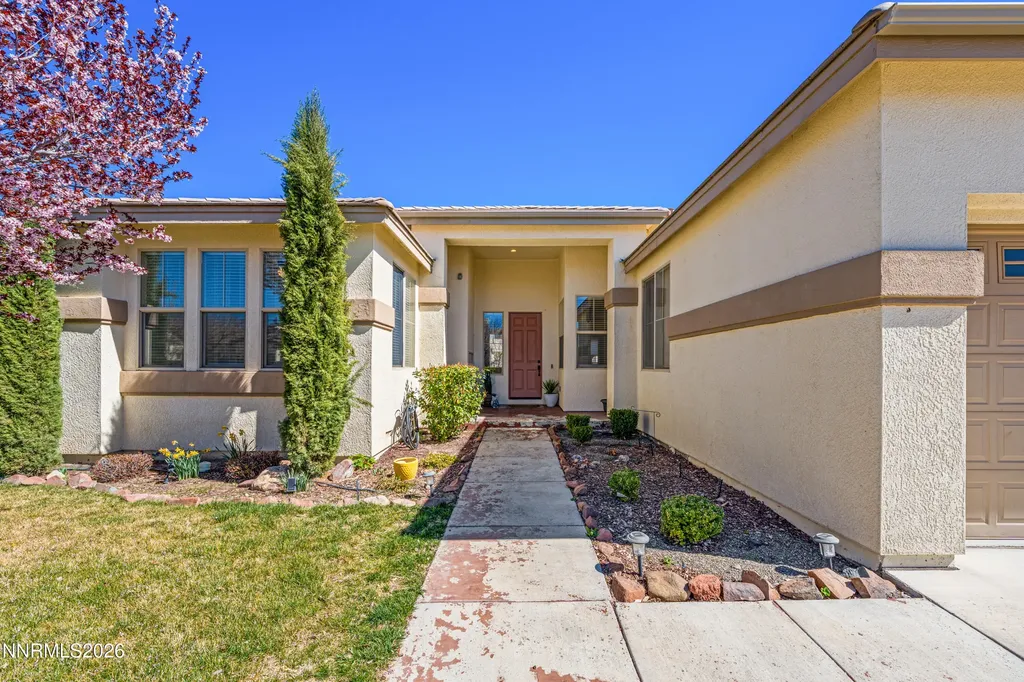 435 La Costa Dayton NV 89403