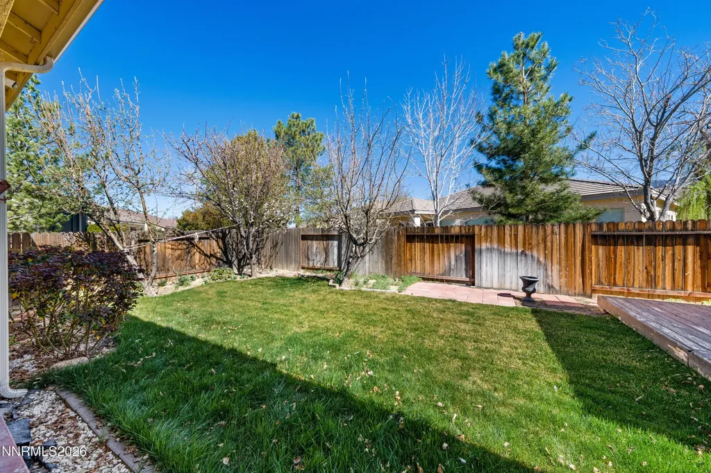 435 La Costa Dayton NV 89403