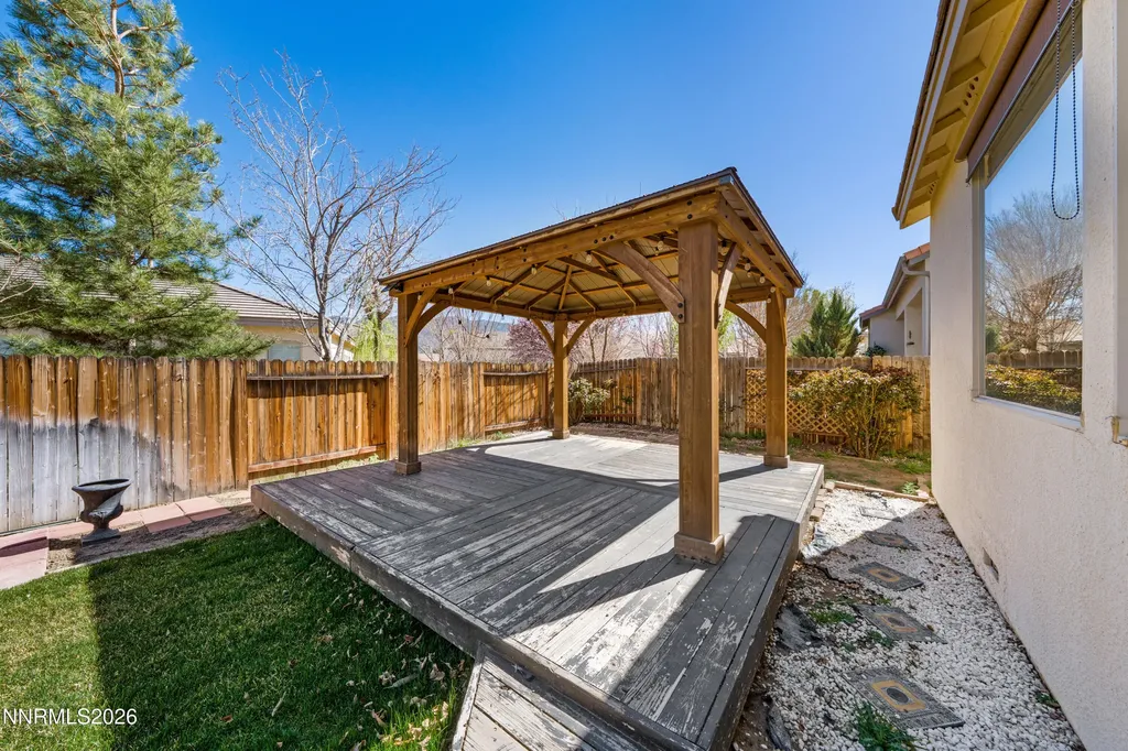 435 La Costa Dayton NV 89403