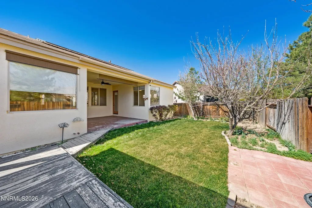 435 La Costa Dayton NV 89403