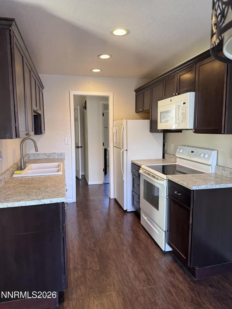 3922 Clear Acre Reno NV 89512