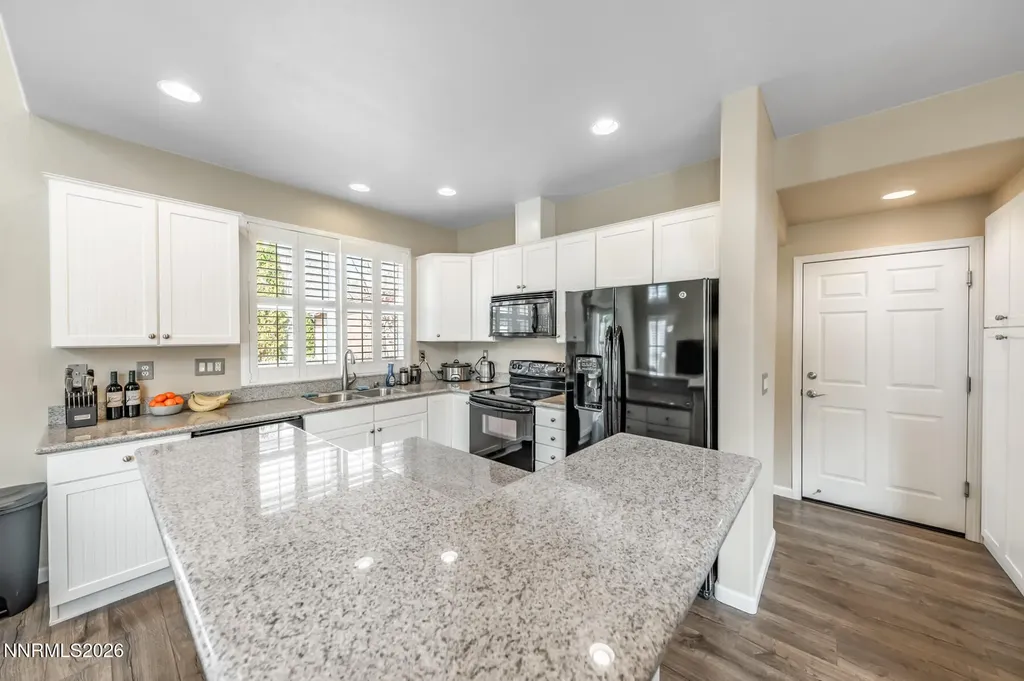 998 Marble Hills Sparks NV 89436