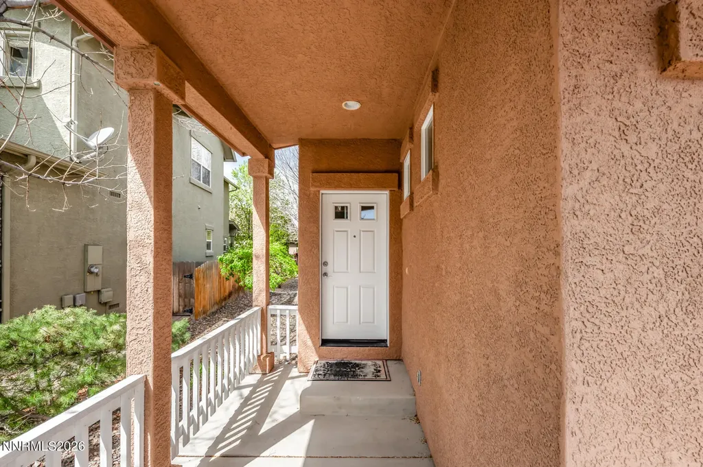 998 Marble Hills Sparks NV 89436