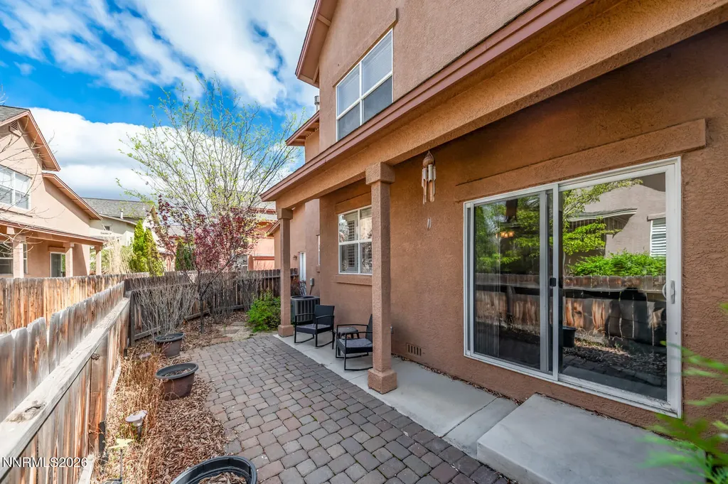 998 Marble Hills Sparks NV 89436