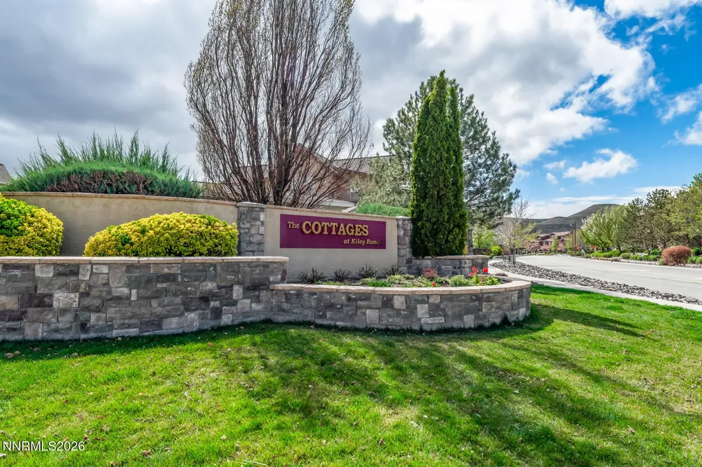 998 Marble Hills Sparks NV 89436