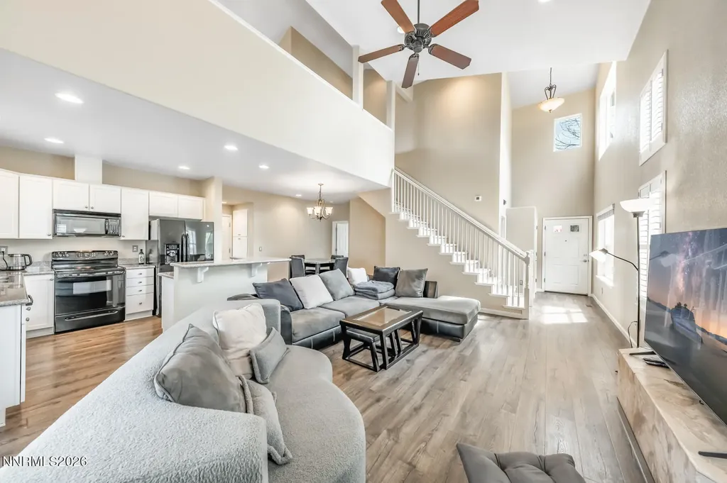 998 Marble Hills Sparks NV 89436