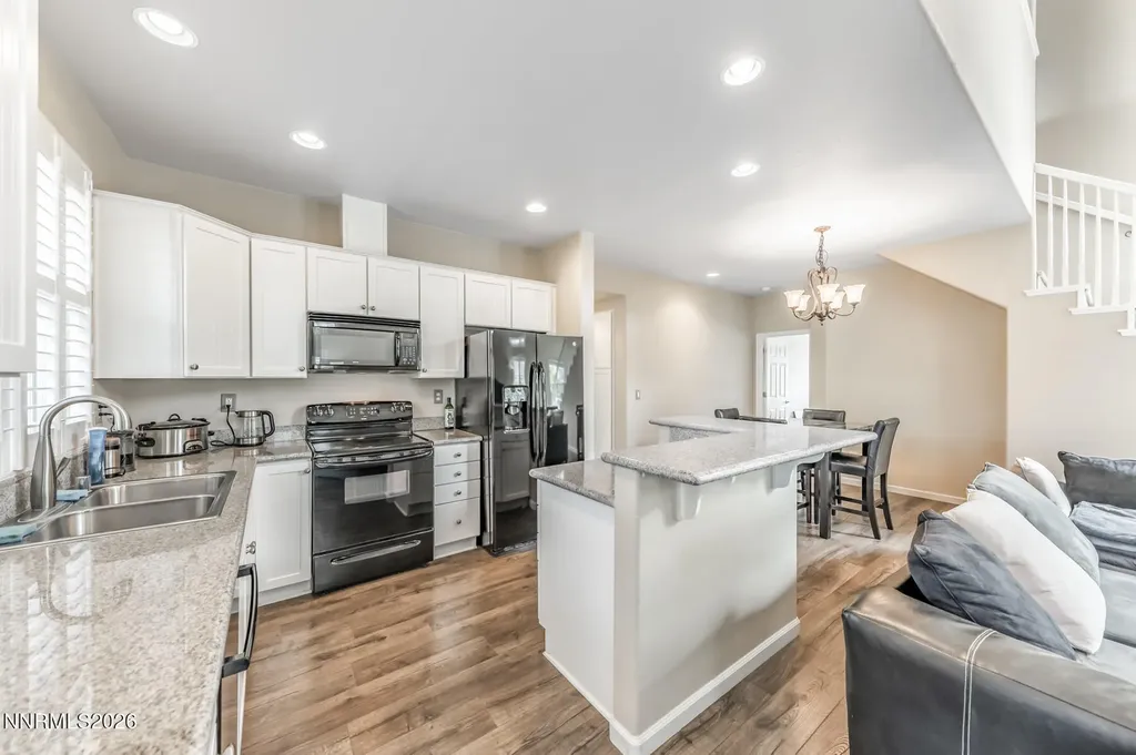 998 Marble Hills Sparks NV 89436