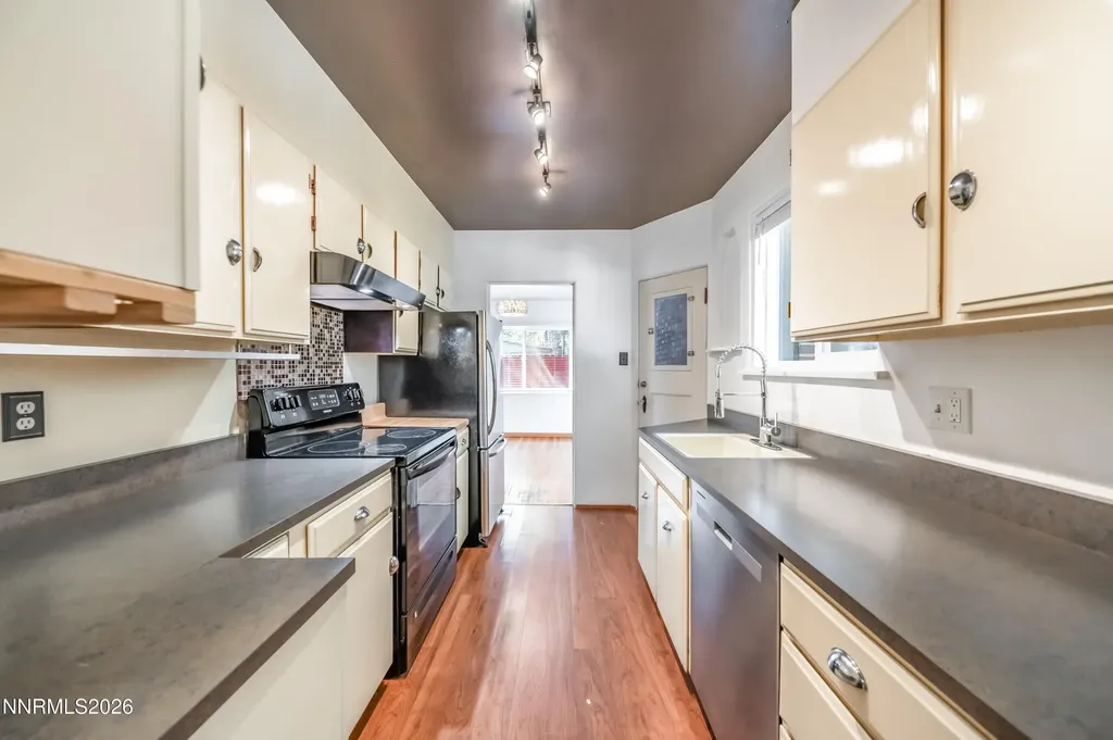 347 Mary Reno NV 89509
