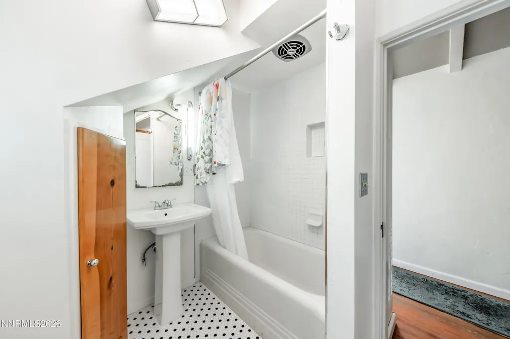 347 Mary Reno NV 89509