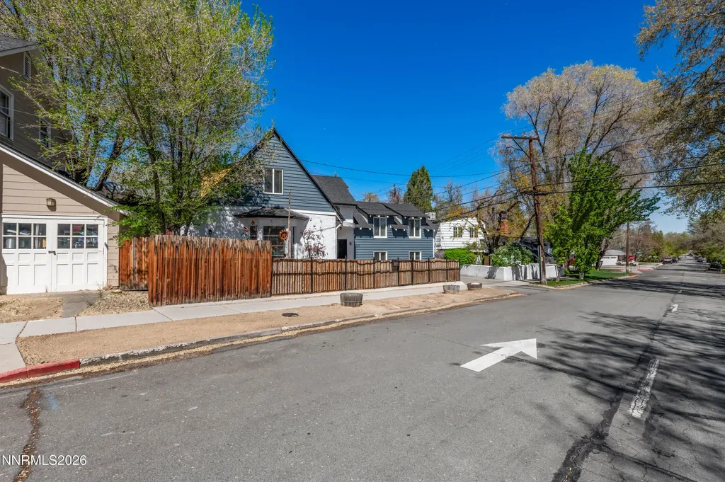 347 Mary Reno NV 89509