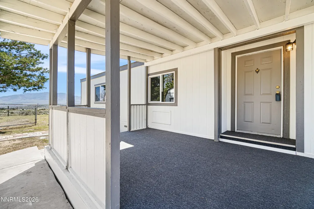 202 Garnet Moundhouse NV 89706