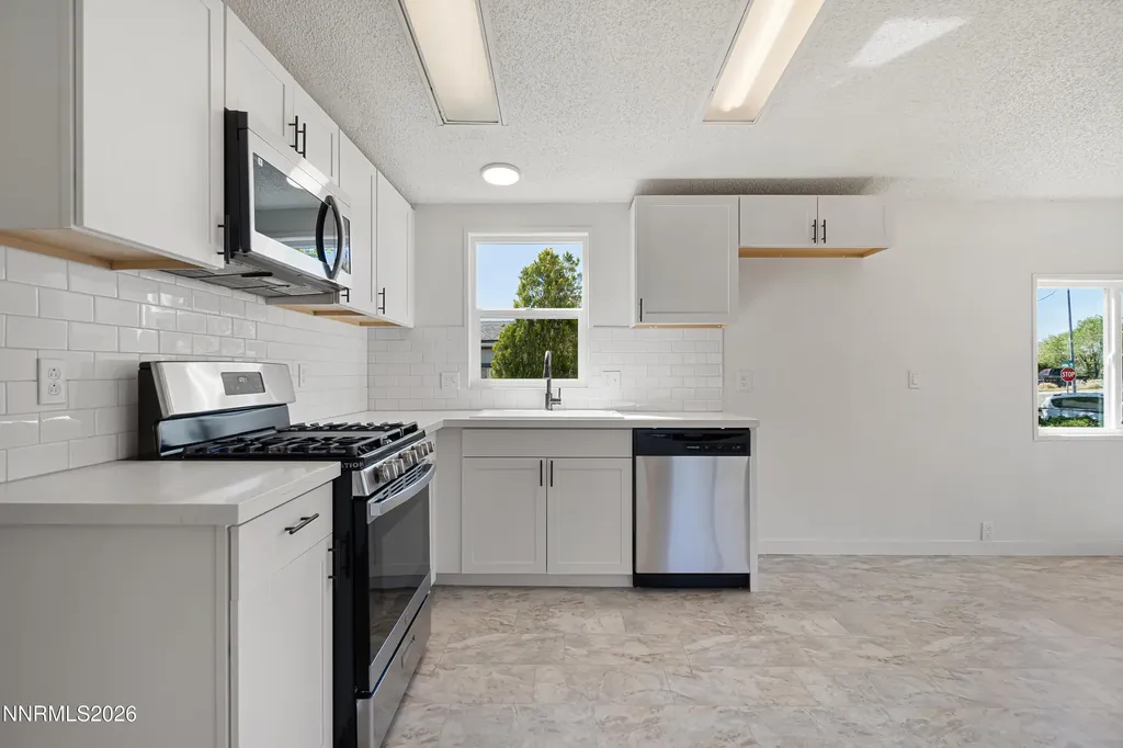202 Garnet Moundhouse NV 89706