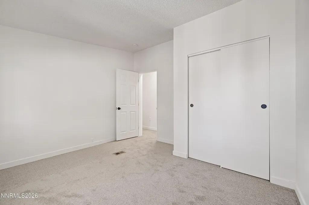 202 Garnet Moundhouse NV 89706