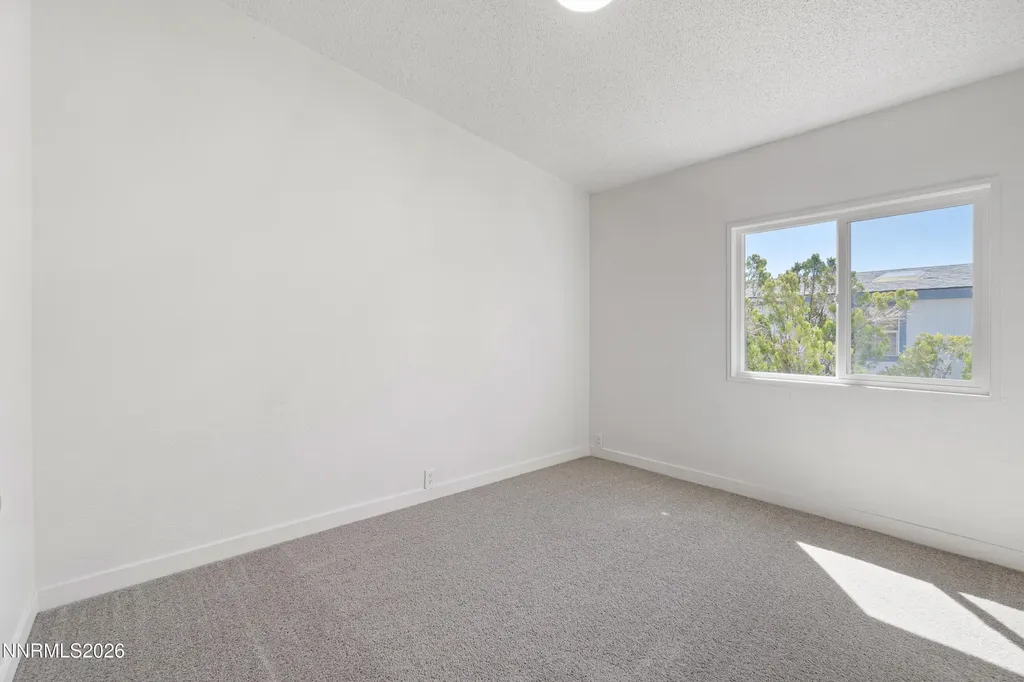 202 Garnet Moundhouse NV 89706