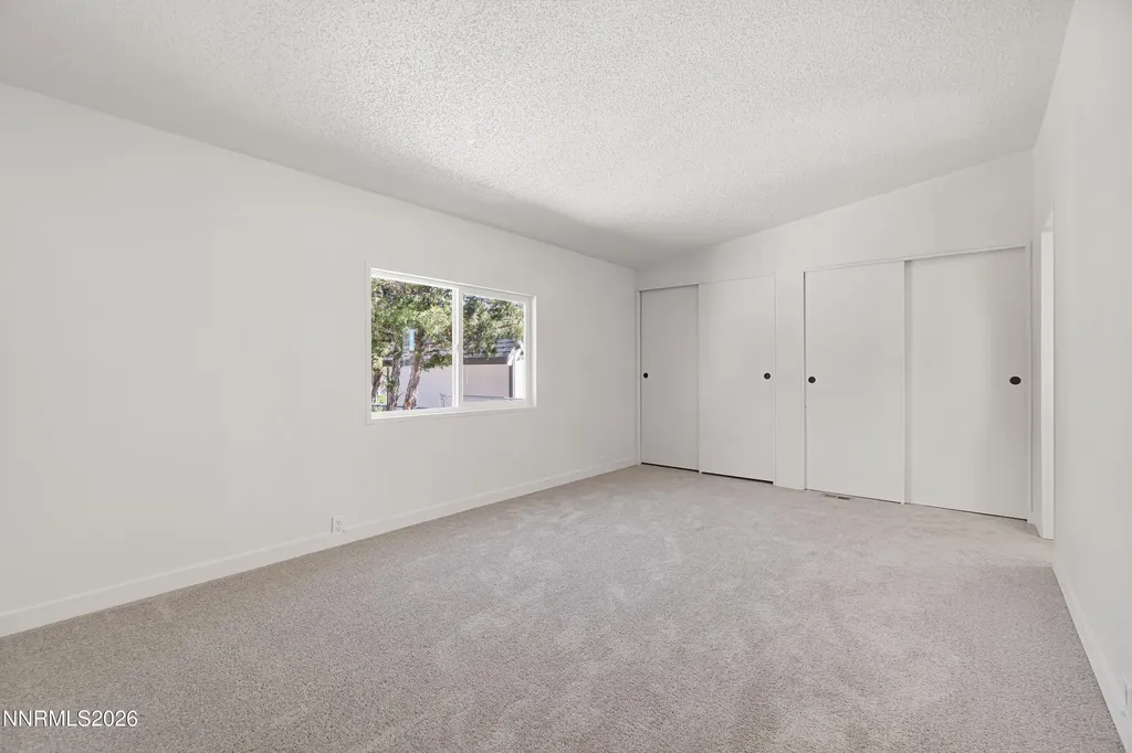 202 Garnet Moundhouse NV 89706