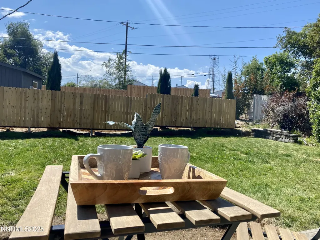 99 Bartlett Reno NV 89512
