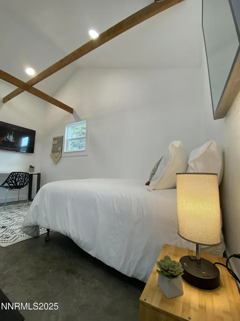 99 Bartlett Reno NV 89512