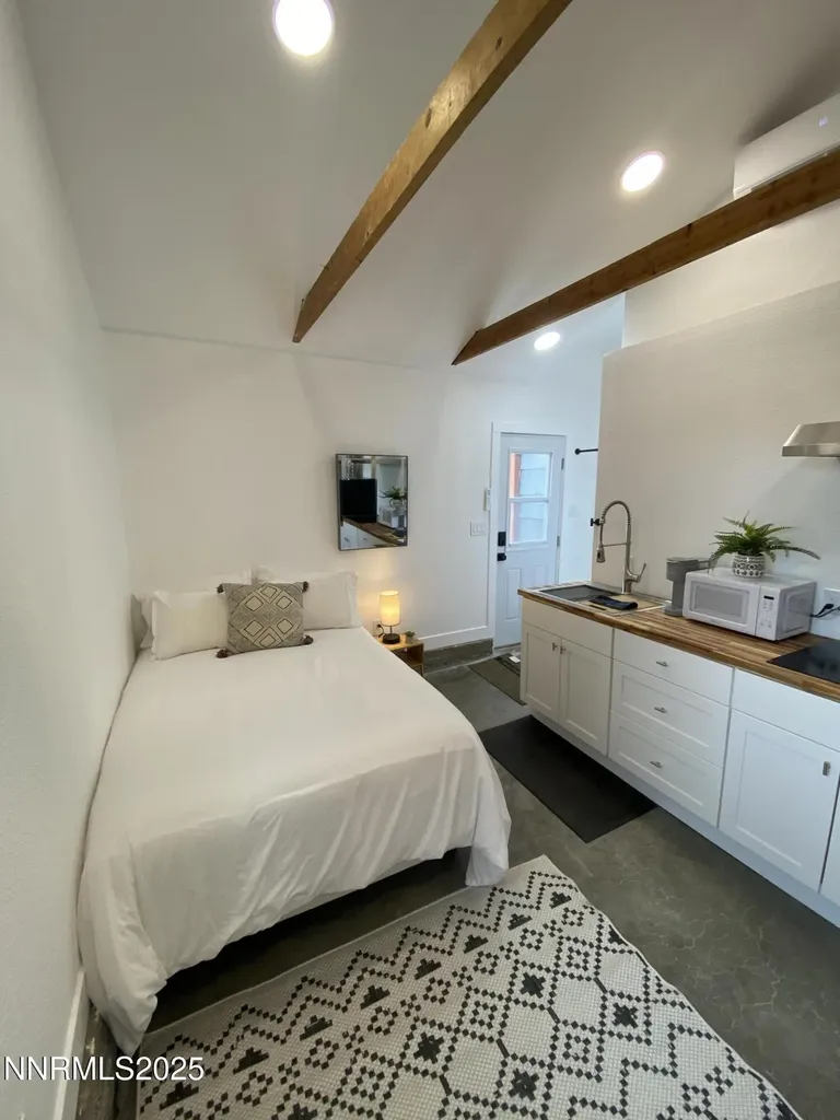 99 Bartlett Reno NV 89512