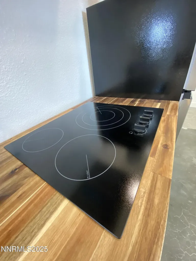 99 Bartlett Reno NV 89512