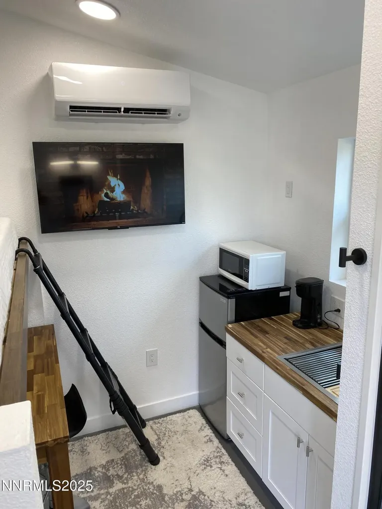 99 Bartlett Reno NV 89512