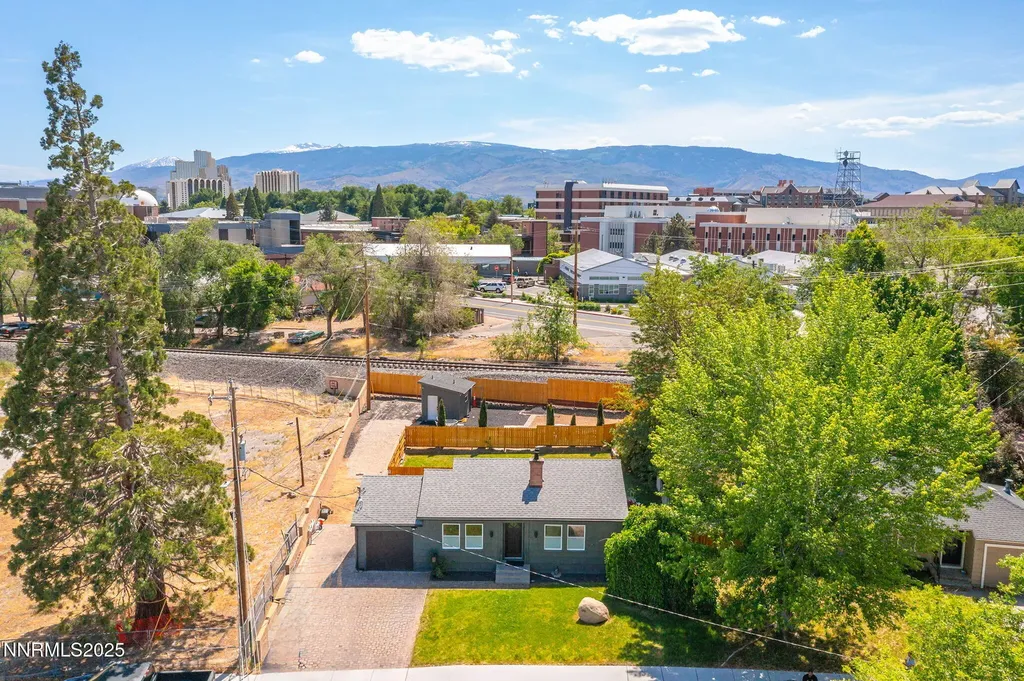 99 Bartlett Reno NV 89512