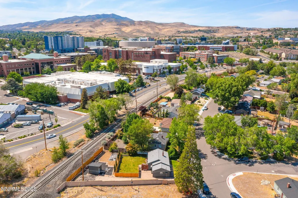 99 Bartlett Reno NV 89512