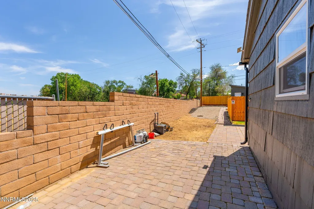 99 Bartlett Reno NV 89512