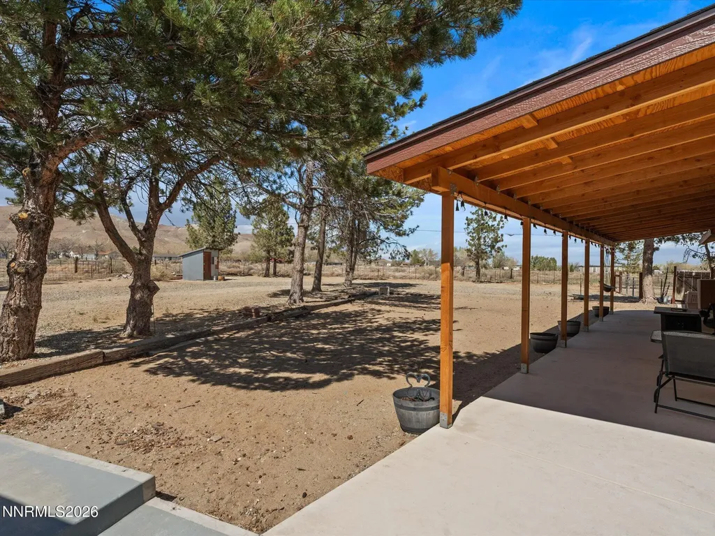 21 Van Fleet Yerington NV 89447