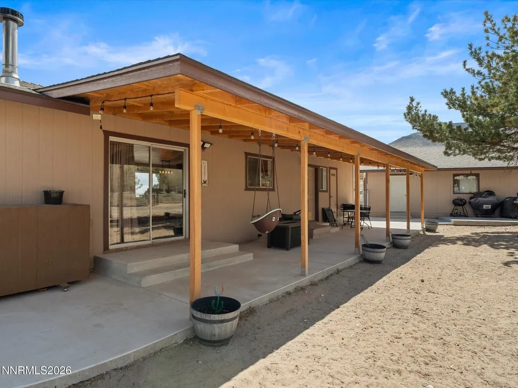 21 Van Fleet Yerington NV 89447