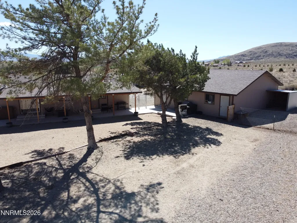 21 Van Fleet Yerington NV 89447