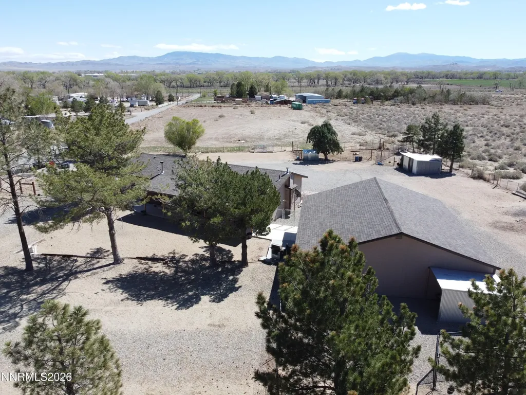 21 Van Fleet Yerington NV 89447