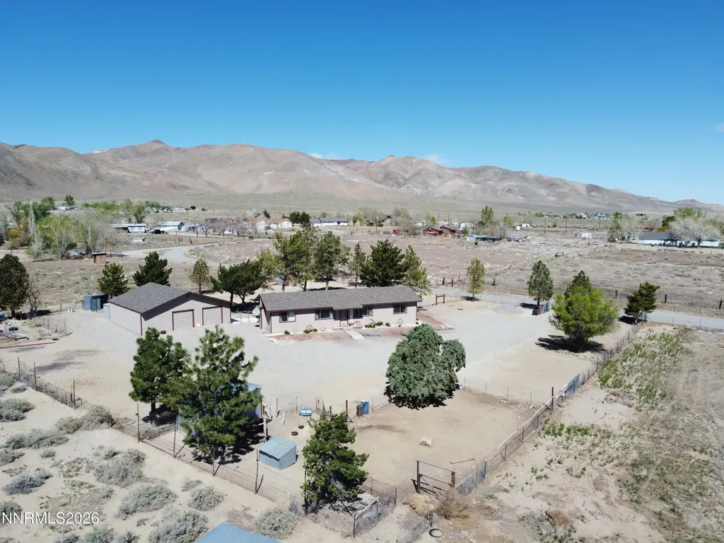 21 Van Fleet Yerington NV 89447