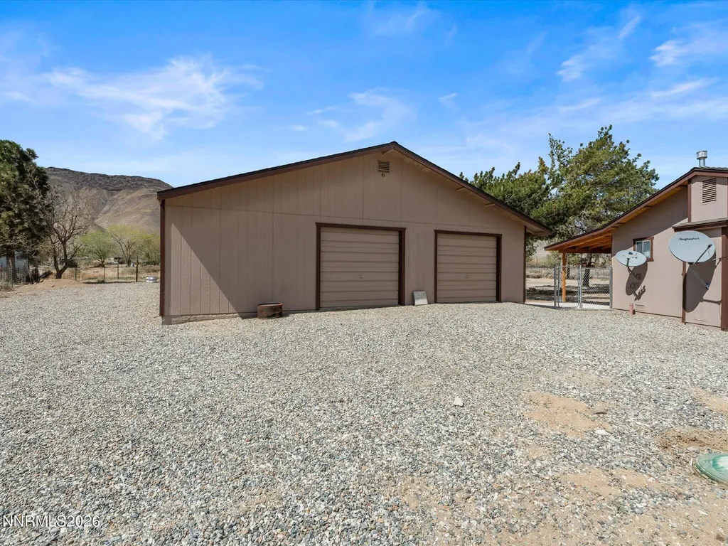 21 Van Fleet Yerington NV 89447