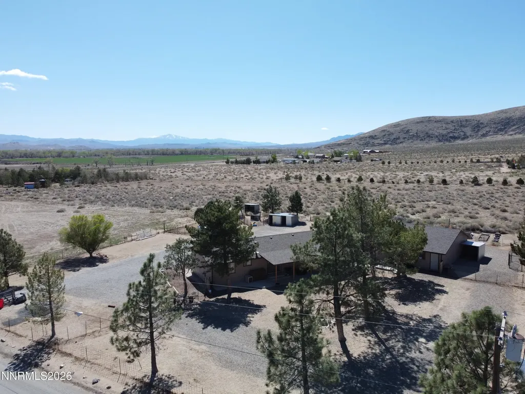 21 Van Fleet Yerington NV 89447