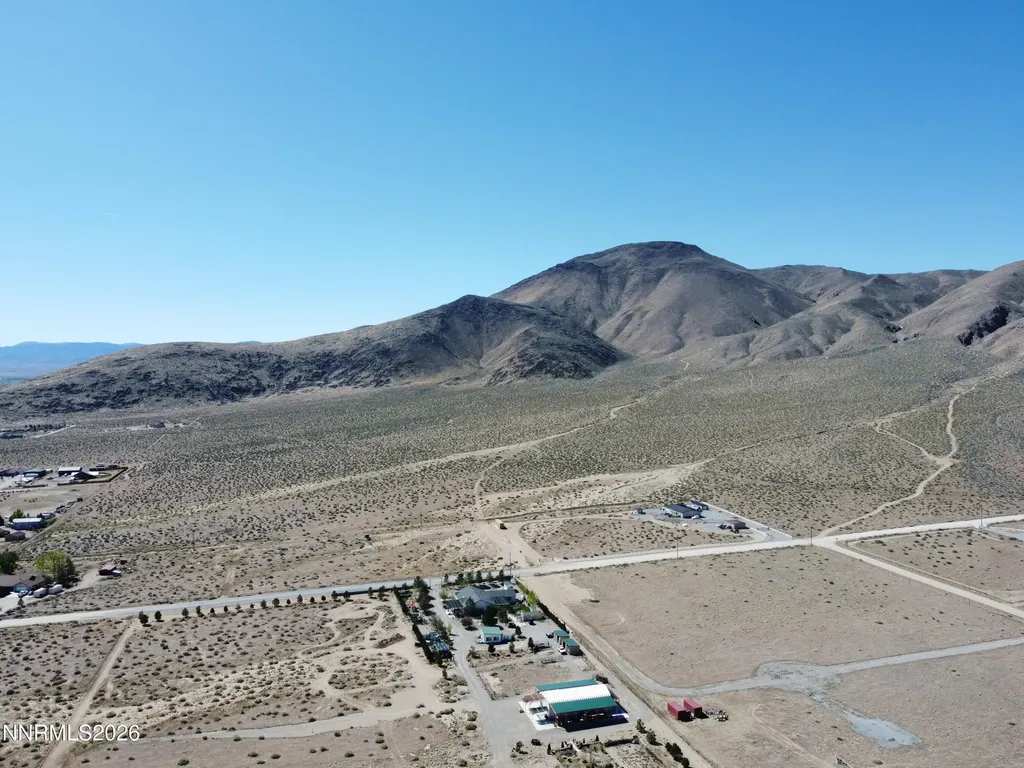 21 Van Fleet Yerington NV 89447