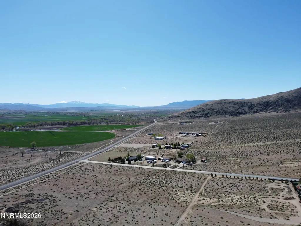 21 Van Fleet Yerington NV 89447