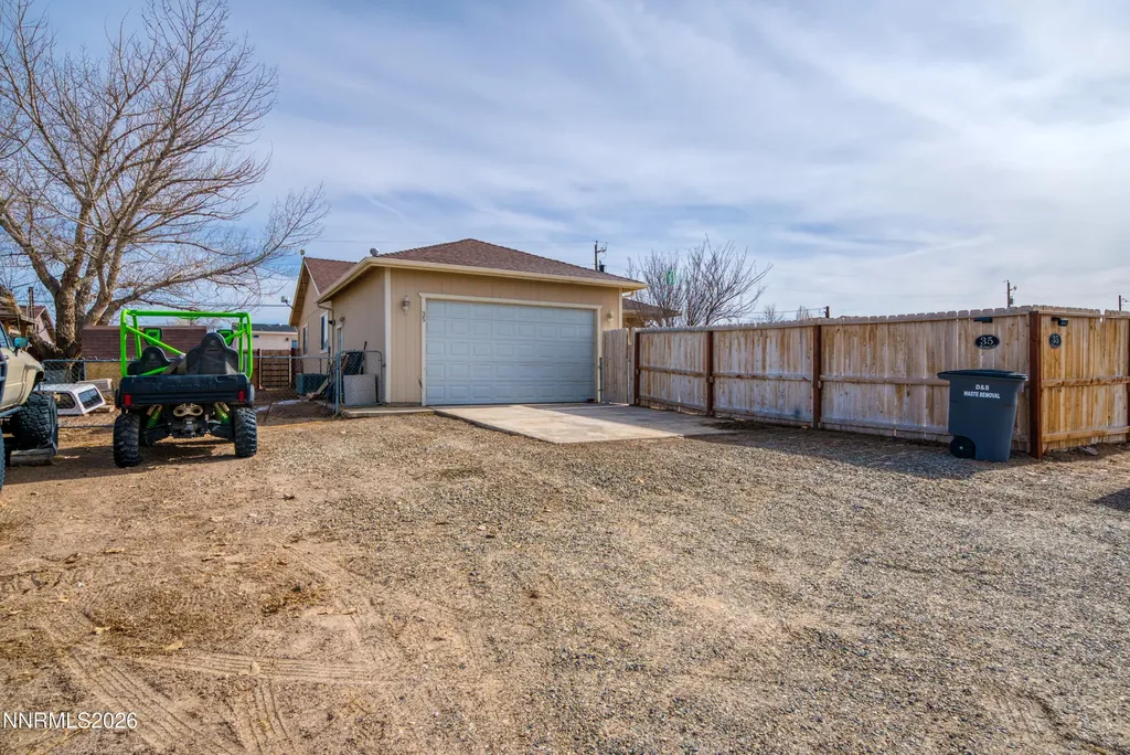 35 Buffalo Yerington NV 89447